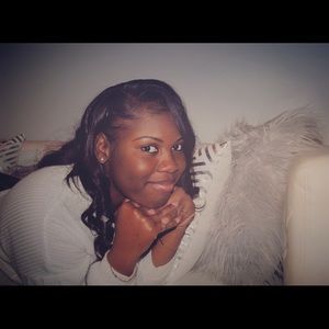 Meet your Posher, Ashley